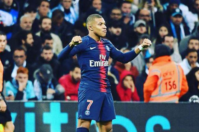 动漫展示欧冠新一轮第一比赛日的结果：（以动漫形式呈现欧冠新一轮首个比赛日赛果）