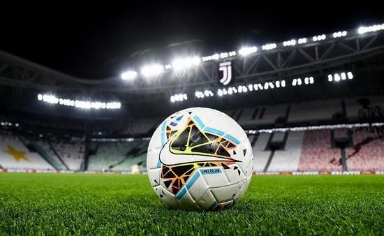 美记：快船休赛期引援失败，坐拥“顶配”阵容却不得不用新人（美媒：快船休赛期补强失利，豪华阵容仍被迫启用新人）