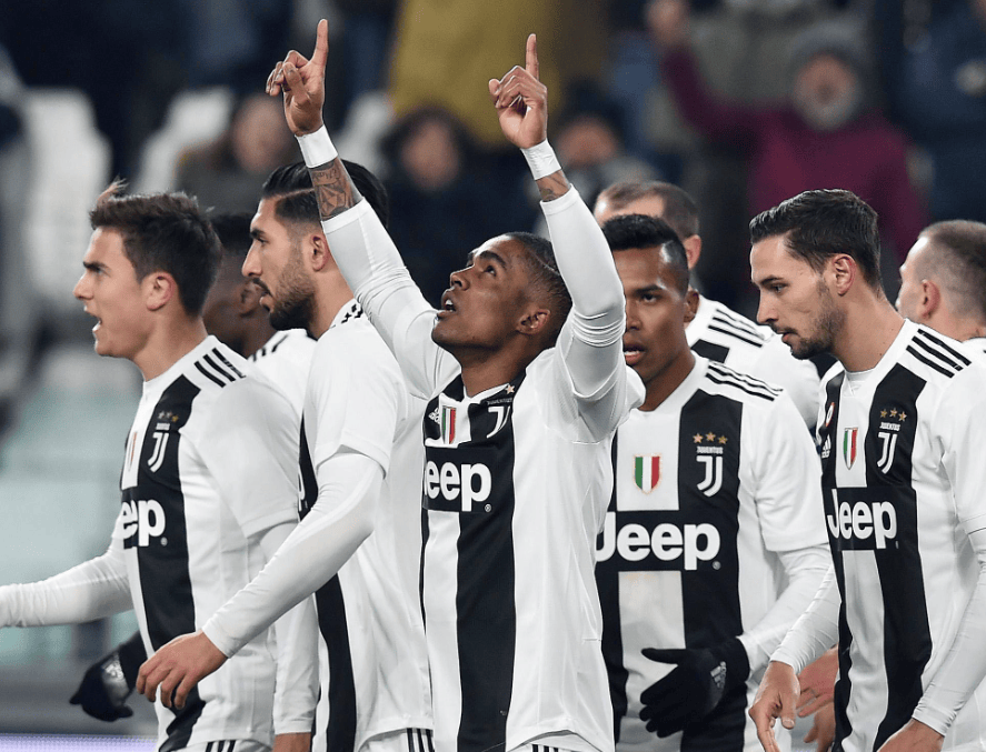 官宣喜讯！东契奇二娃出生引热议 湖人官方祝贺詹姆斯发声：恭喜兄弟（喜讯官宣：东契奇喜得二胎引热议，湖人官方送上祝贺，詹姆斯发声恭喜兄弟）