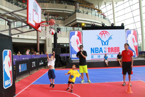 13年不败！英超三强出击，阿森纳后卫接近停赛，切尔西有替代方案（13年不败纪录！英超三强齐上阵，阿森纳后卫恐遭停赛，切尔西已有替代预案）