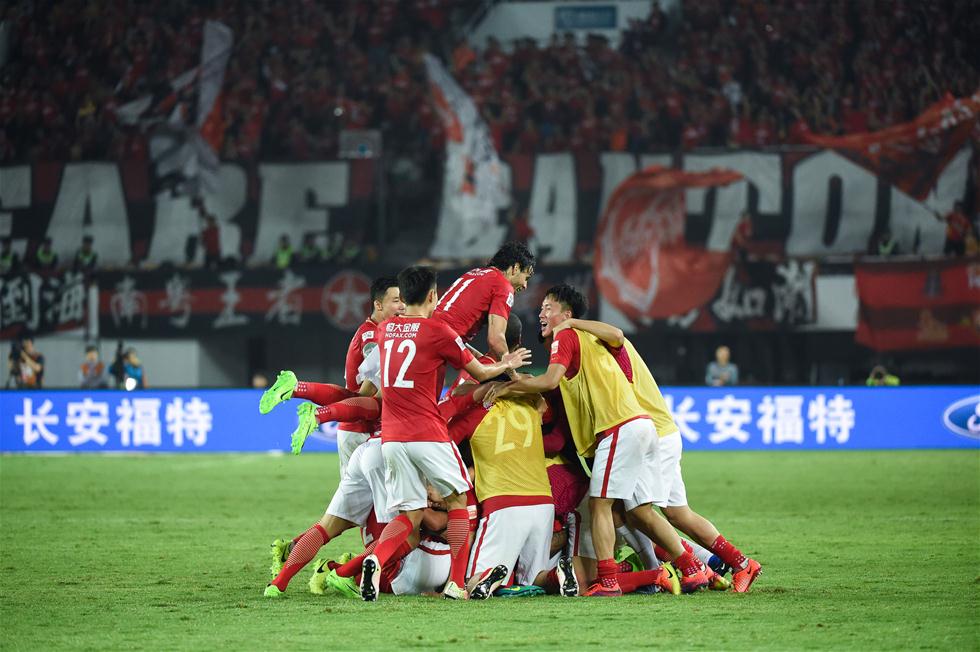 中超比赛精彩回放：上海海港绝杀山东,（中超焦点回放：上海海港压哨绝杀山东）